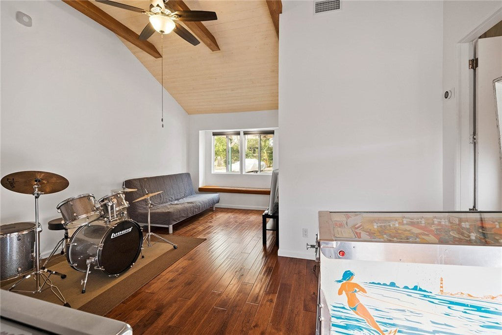 Engineered Hardwood Garrison Collection - Garrison II Distressed - Hickory Sierra - Distressed