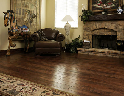 Engineered Hardwood Garrison Collection - Carolina Classic - Hickory Charlotte